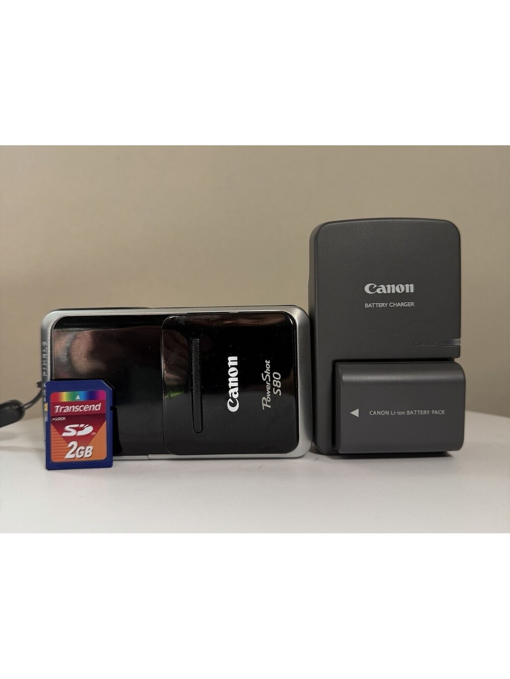 Canon PowerShot S80 Digital Camera BLK/Silver 8.0 MP W/Battery, Charger, 2GB SD